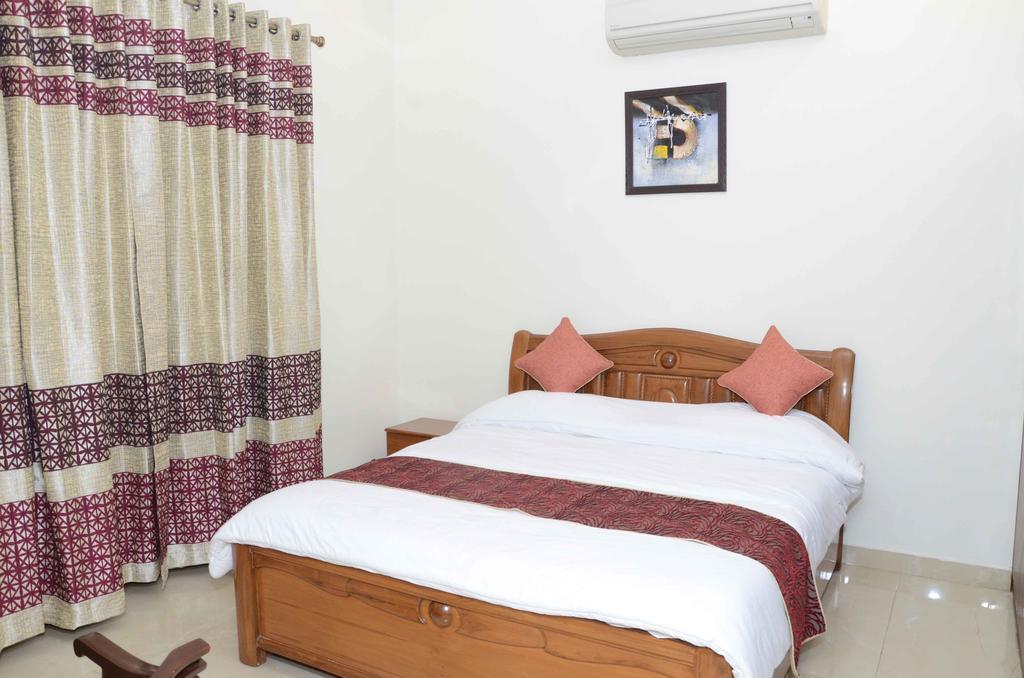 Namaste Apartments Yeni Delhi Dış mekan fotoğraf