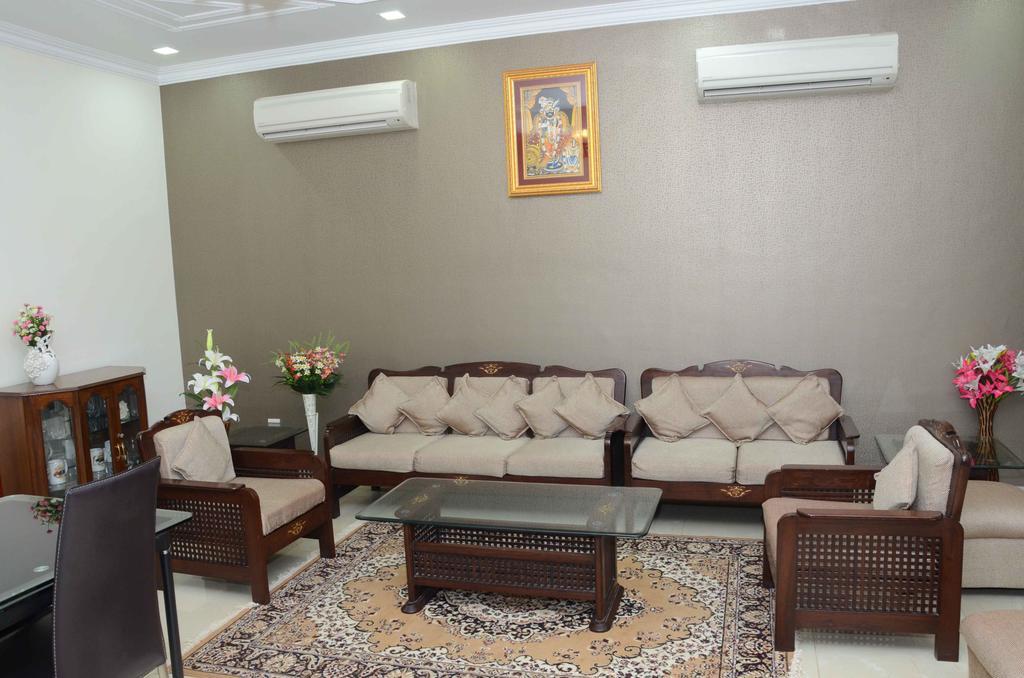 Namaste Apartments Yeni Delhi Dış mekan fotoğraf