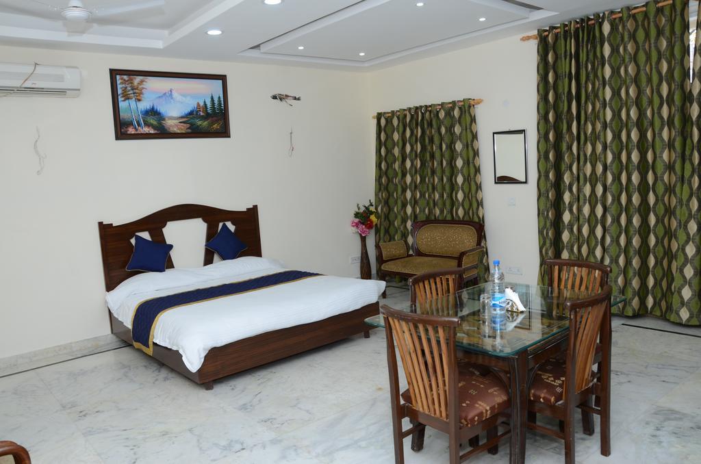 Namaste Apartments Yeni Delhi Dış mekan fotoğraf